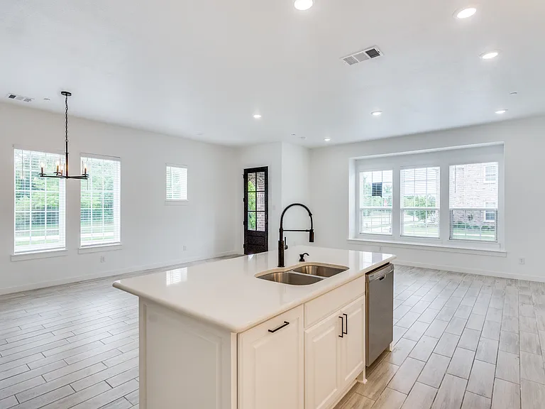 7207 Switchgrass Rd — Photo 12