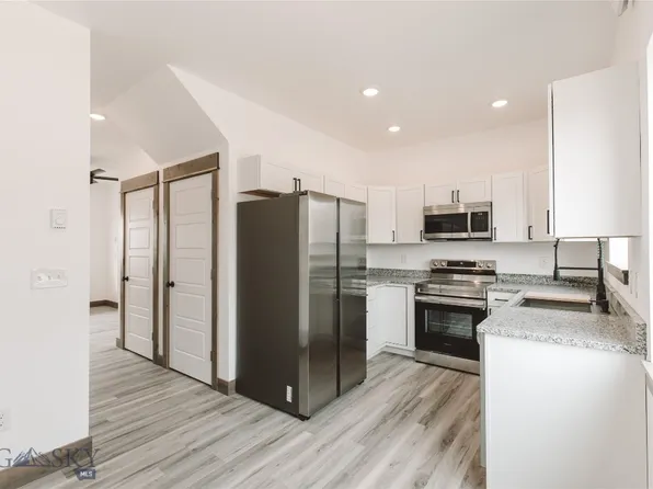 7 N A St #1D, Whitehall, MT 59759