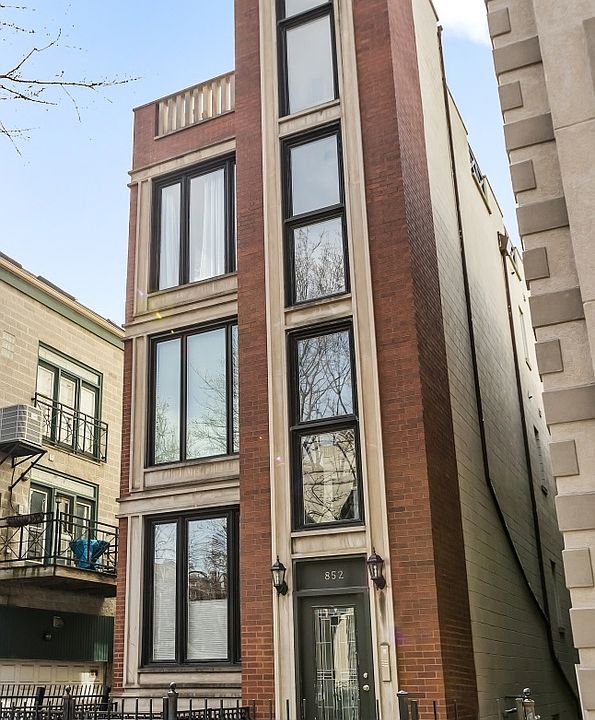 1st image of 852 N Paulina St #3
