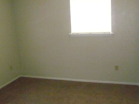 5th image of 4454 NW Baltimore Ave