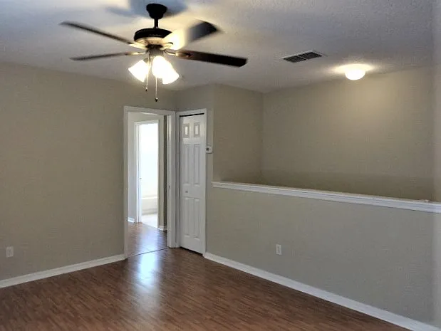 140 Norris Pl — Photo 8