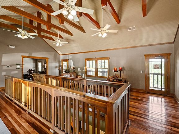 4th image of 133 Harts Cove Way