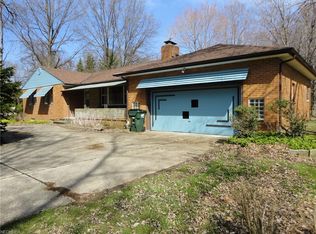 643 Bishop Rd, Highland Heights, OH 44143