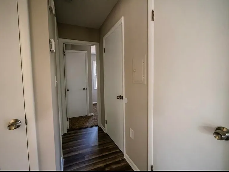 836 Nela View Rd — Photo 2
