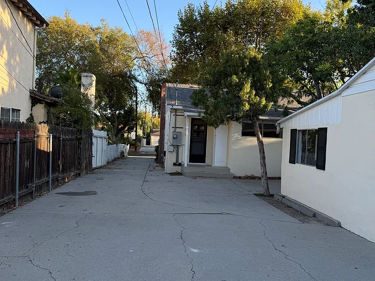 3241 La Tierra St — Photo 28