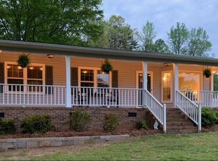 10 Rabon Valley Acres Rd, Fountain Inn, SC 29644