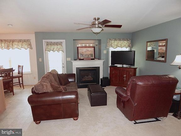 Family Room w/gas fireplace, updated flooring