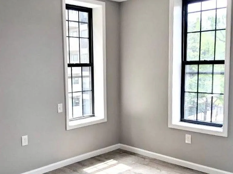 723 Oakland Pl #5 — Photo 2