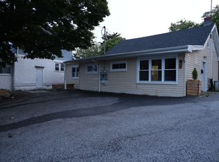 6 W Avon Rd #6, Brookhaven, PA 19015