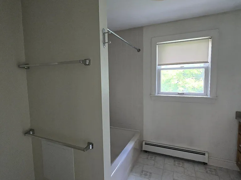 11 Horne St — Photo 12
