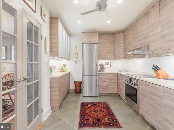 1662 Beekman Pl NW APT D, Washington, DC 20009