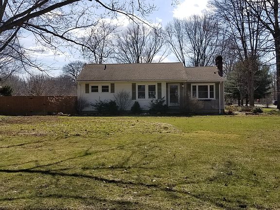 4th image of 9964 Rosemere St