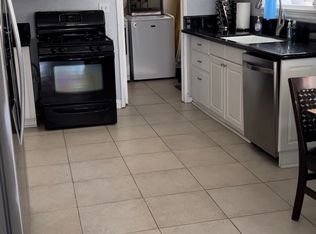 130 47th St, Newport Beach, CA 92663