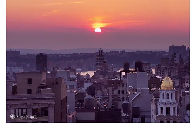 Sold by Douglas Elliman | media 27