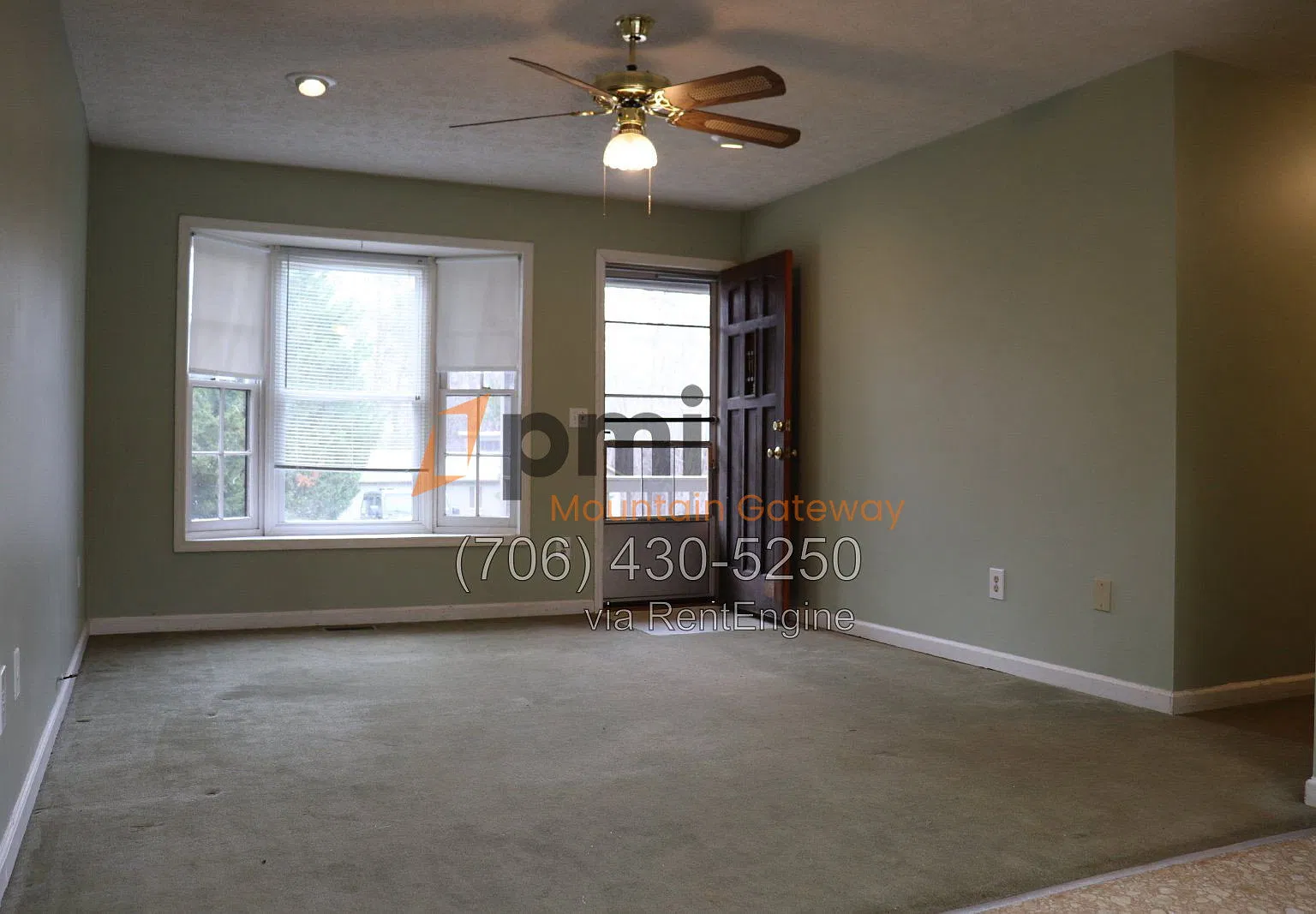 2 bed, 1.5 bath, $1,100 — Photo 4