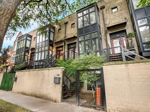 2754 N Paulina St, Chicago, IL 60614