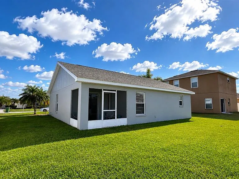 4729 Mandolin Loop — Photo 4