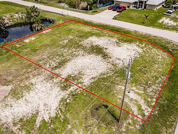 5th image of 3601 NW 40th St