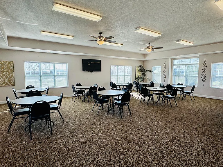 Briar Ridge Apartments — Photo 9