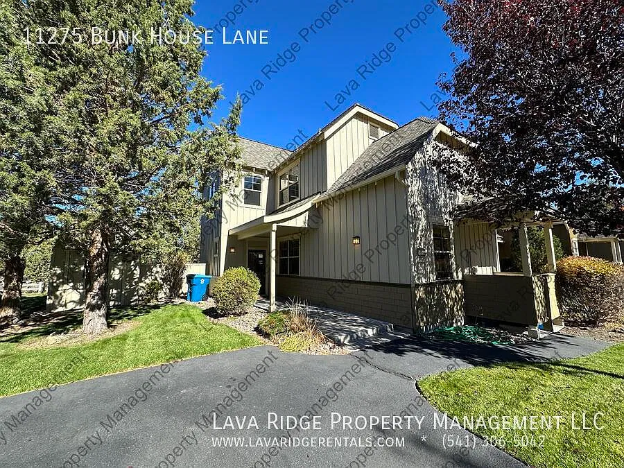 2 bed, 2.5 bath, 1792 sqft, $2,400 — Photo 2