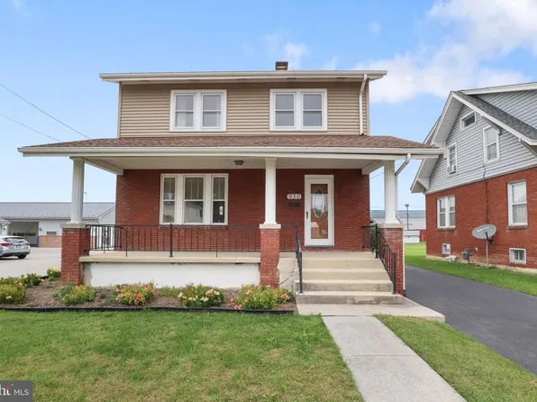 930 York St, Hanover, PA 17331