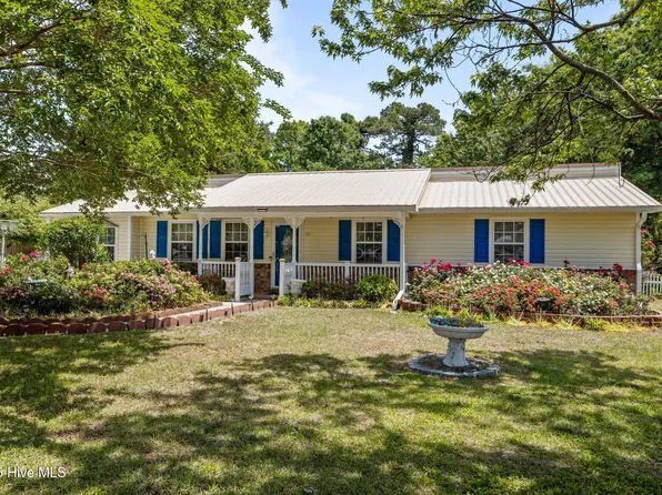 107 Palmetta Drive, Newport, NC 28570