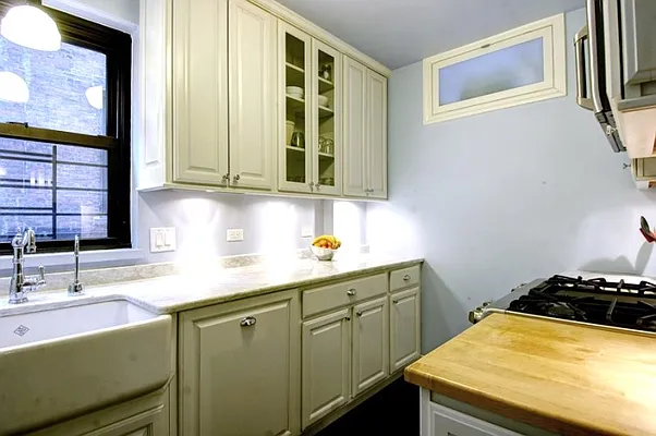 Sold by City Connections Realty | media 14