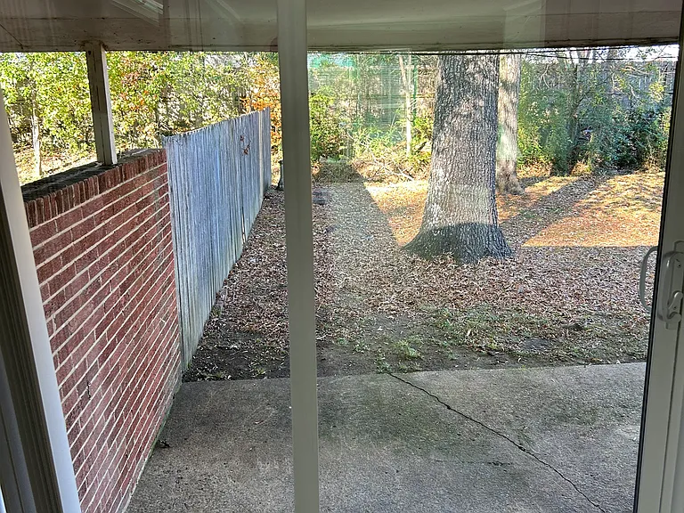 33 Phillips Dr #B — Photo 11