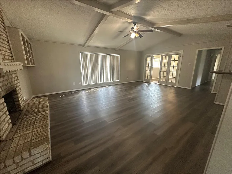 29031 Elmwood Dr — Photo 5