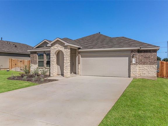 3rd image of 148 Juniper Springs Dr