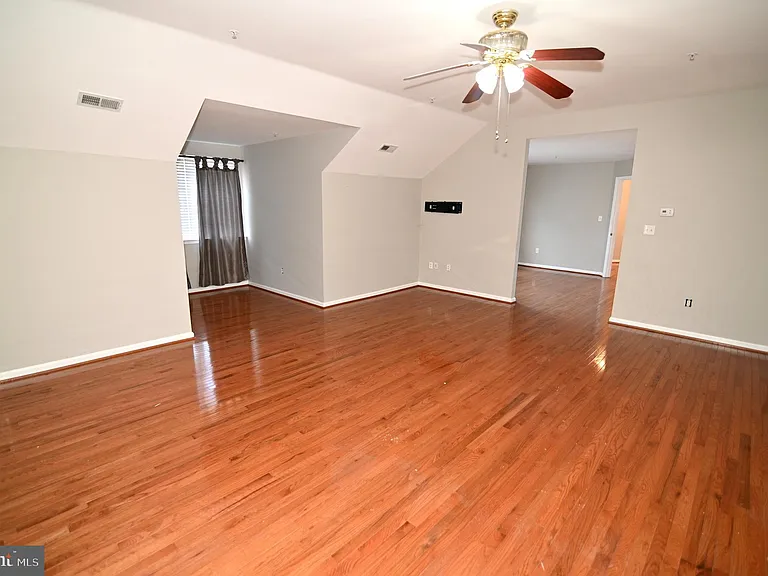 4502 Rockdale Ln — Photo 33
