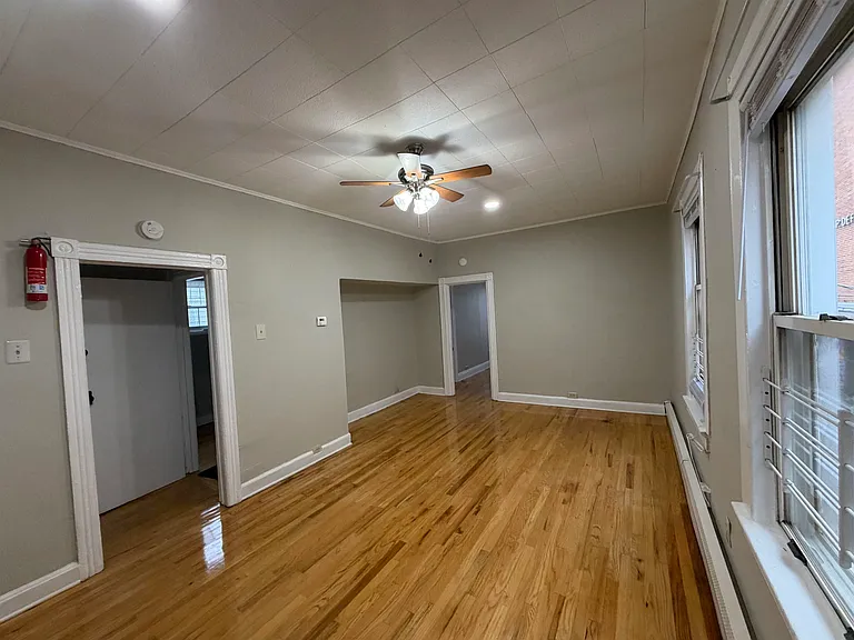212 Plainfield Ave #2 — Photo 10