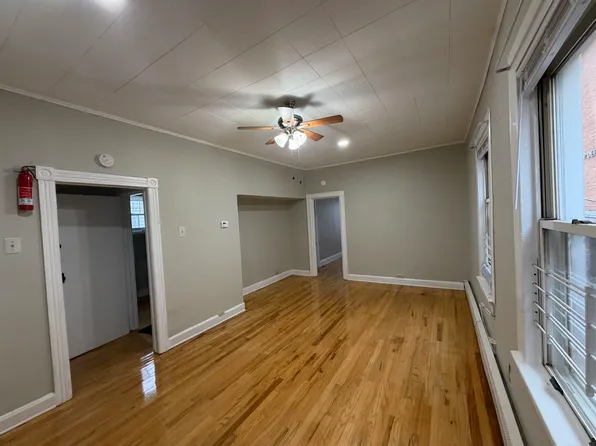 212 Plainfield Avenue image 5 of 14