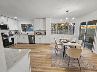 433 SE Seahouse Dr, Port Saint Lucie, FL 34983