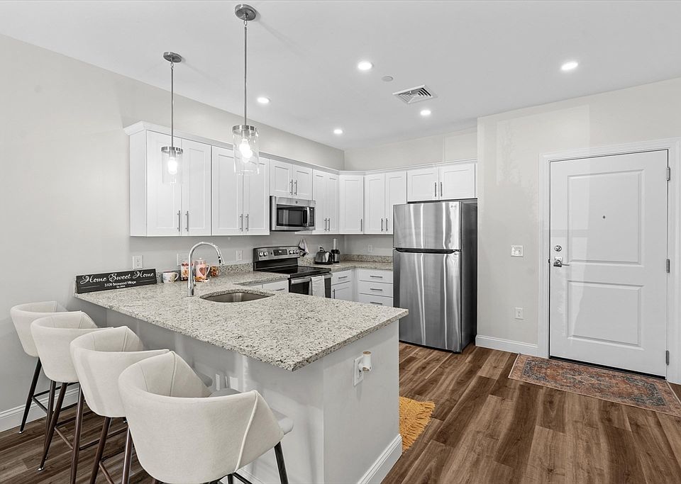 1st image of 3109 Briarwood Vlg #3109