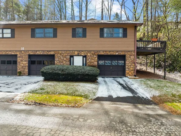 121 View De Lake Dr, Etowah, NC 28729