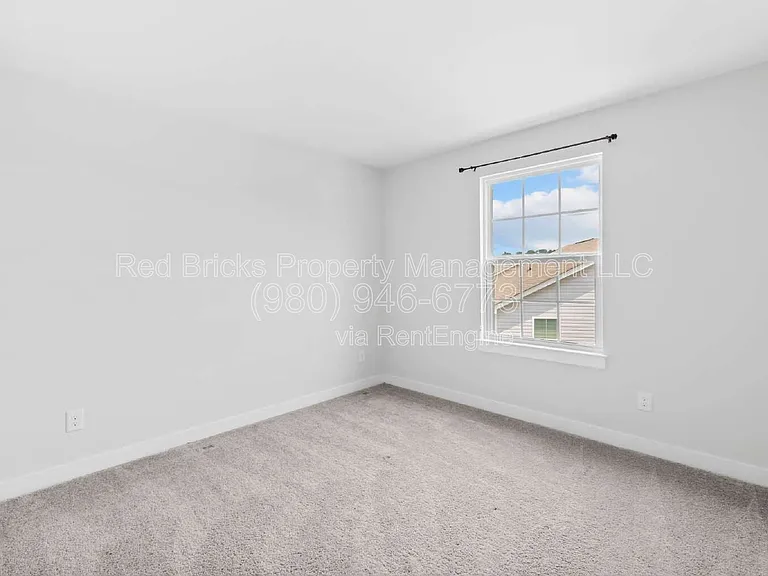 7067 Waterwheel St SW — Photo 28