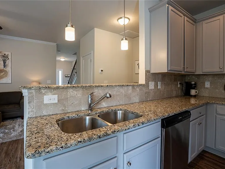 2429 Castle Keep Way SE — Photo 11
