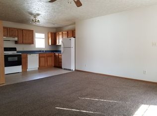 2000 N 4th St #2044-M-005, Terre Haute, IN 47804