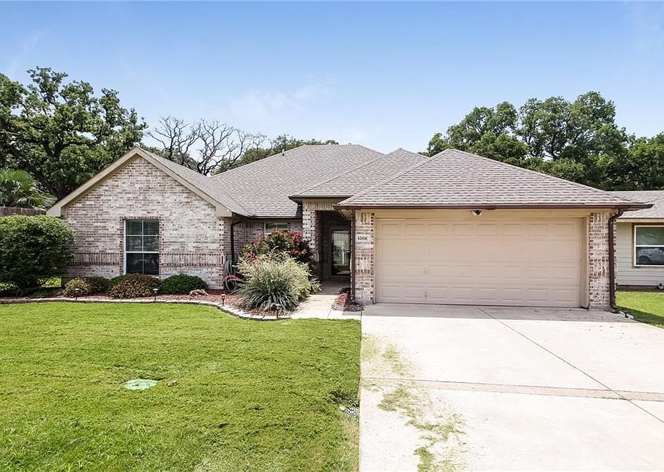 1st image of 1006 Delk Dr