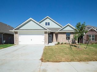 12109 Katie Ridge Rd, Yukon, OK 73099