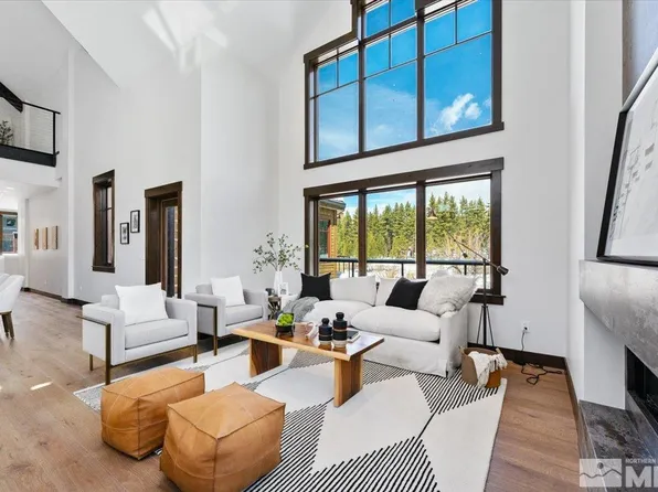 28 Beach Club Dr #405, Stateline, NV 89449