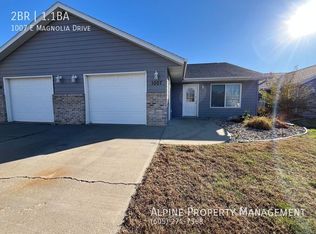1007 E Magnolia Dr, Brandon, SD 57005