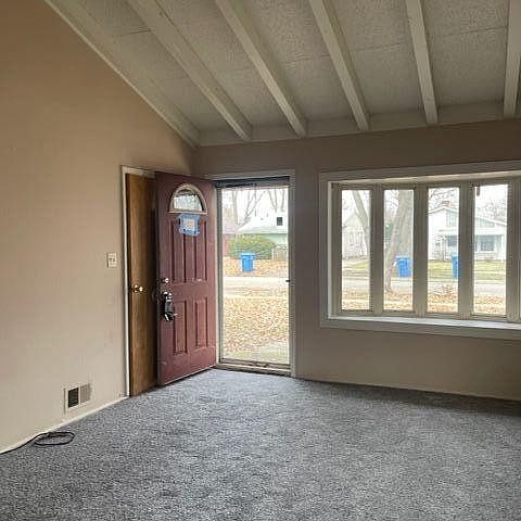 2nd image of 25219 Lehigh St