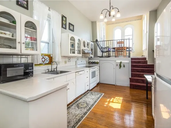 24 S Main St #24, Rutland, VT 05701