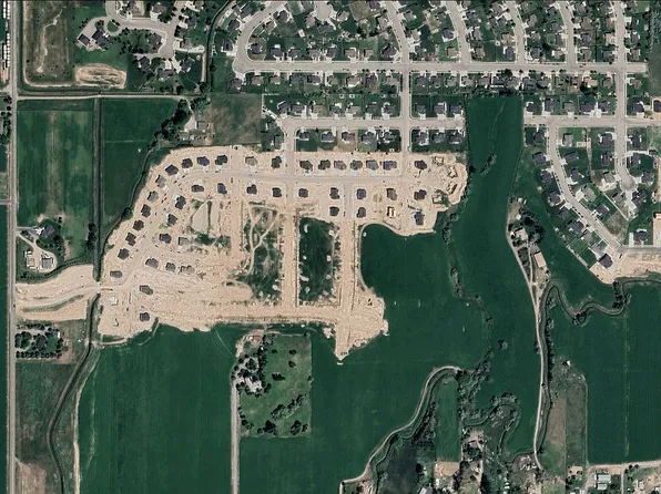 6016 Fenwood Ln, Ammon, ID 83406