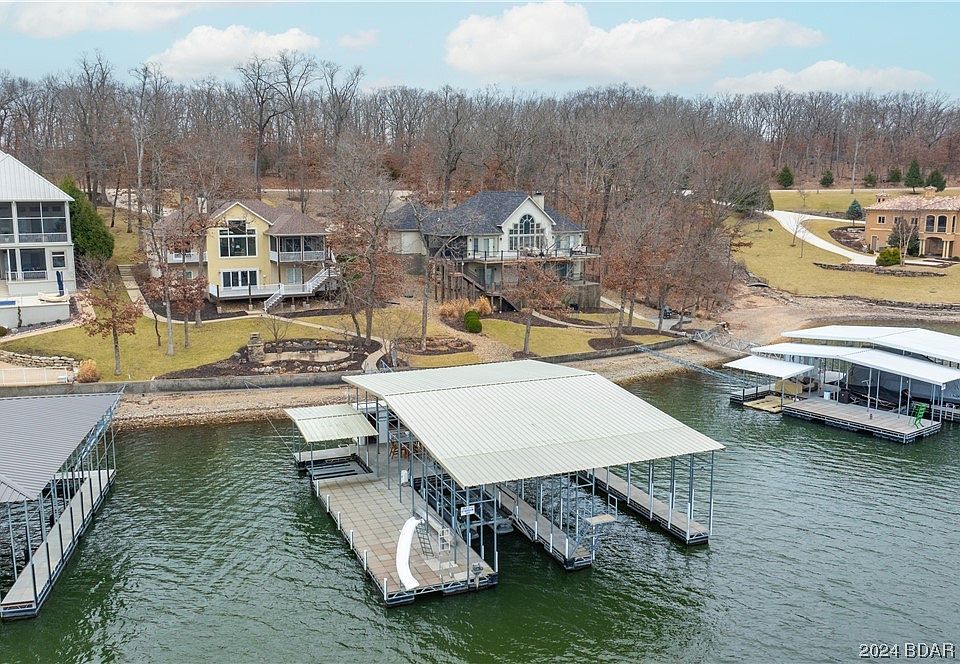 1st image of 921 Muirfield Dr