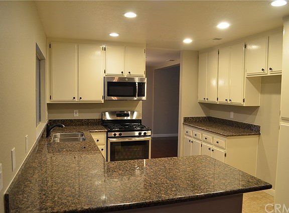 3rd image of 12010 Mangrove Ct