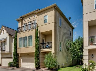 9138 Harbor Hills Dr, Houston, TX 77054