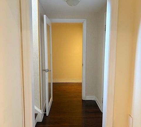 2nd image of 53 Willesden Rd S